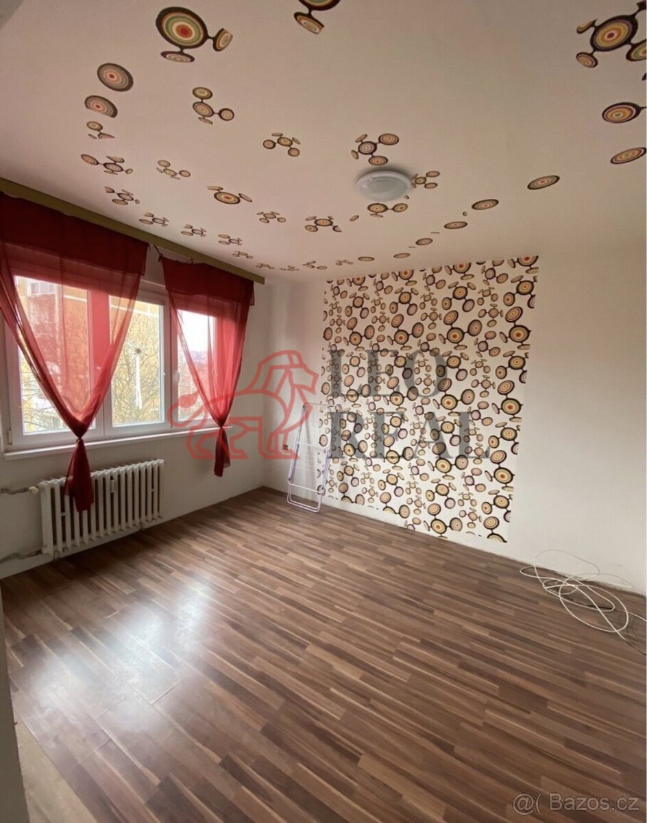 Prodej bytu 2+1, 54 m², OV, Bílina - 2