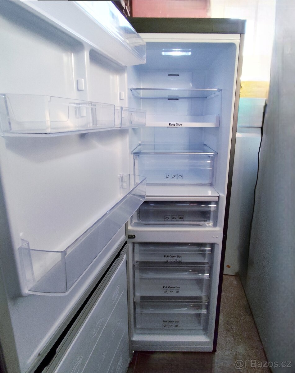 Lednice no_frost Samsung, 185 cm - 2