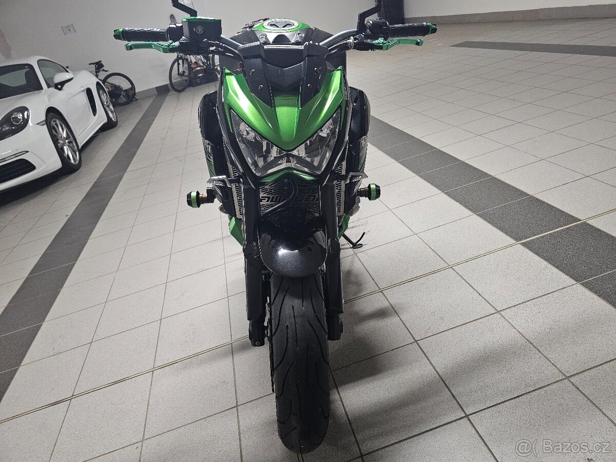 Kawasaki Z800 - 2
