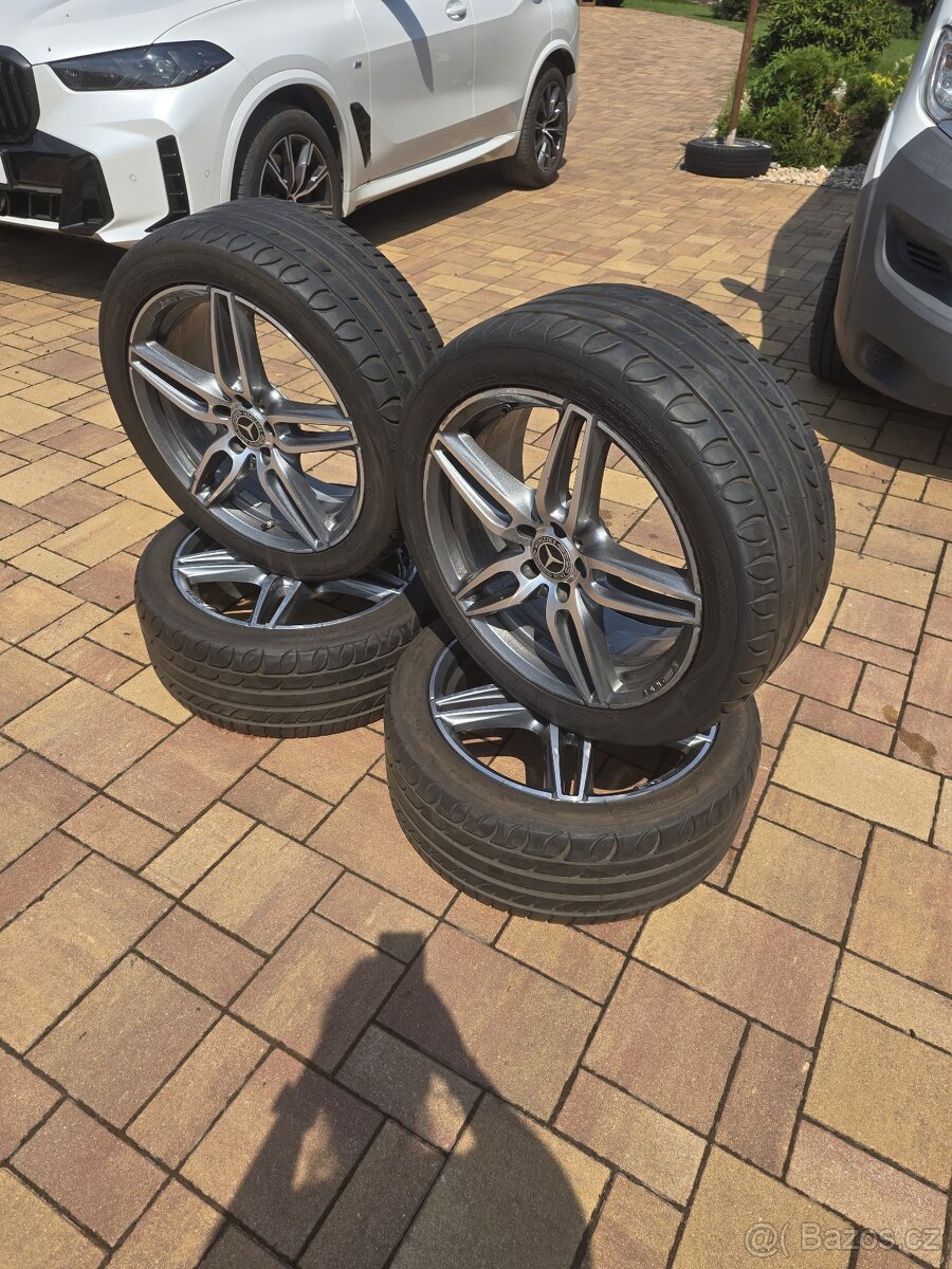 Originální AMG Mercedes E Class 19 palcu - 2