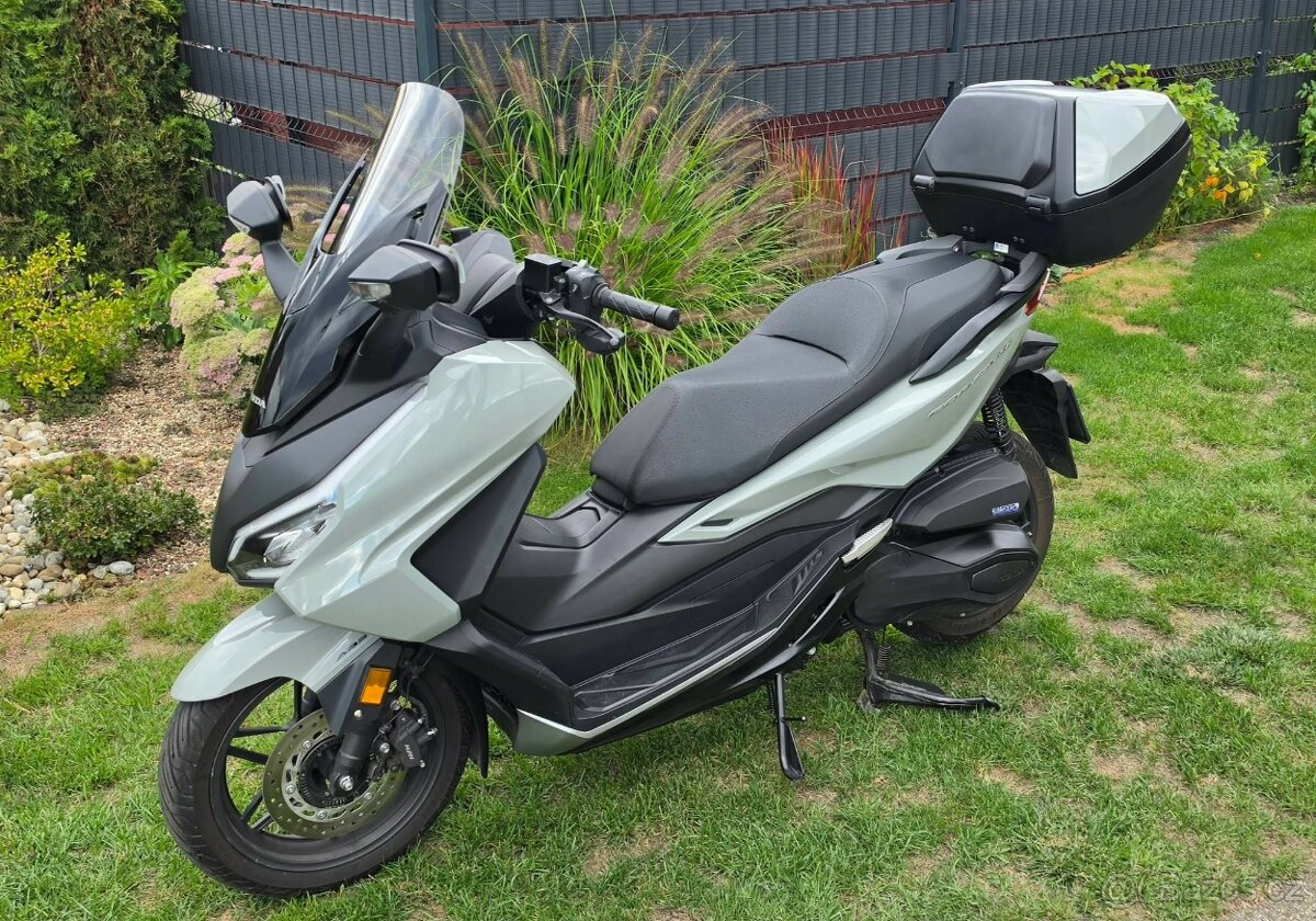 Honda Forza 350 - 2