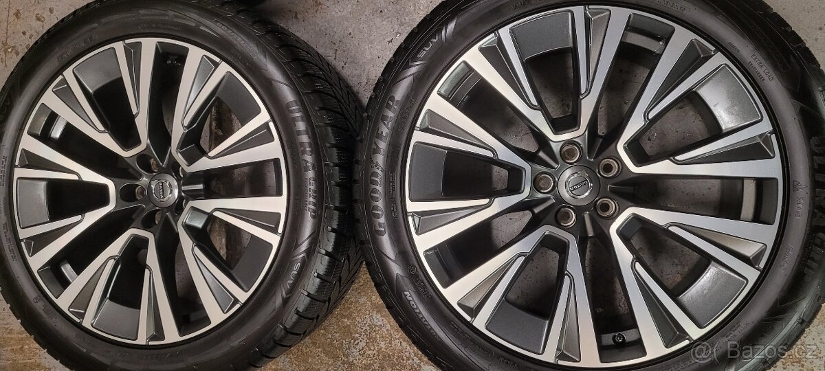 VOLVO XC 90,alu 20',zimní pneuGoodYear,Inscription - 2