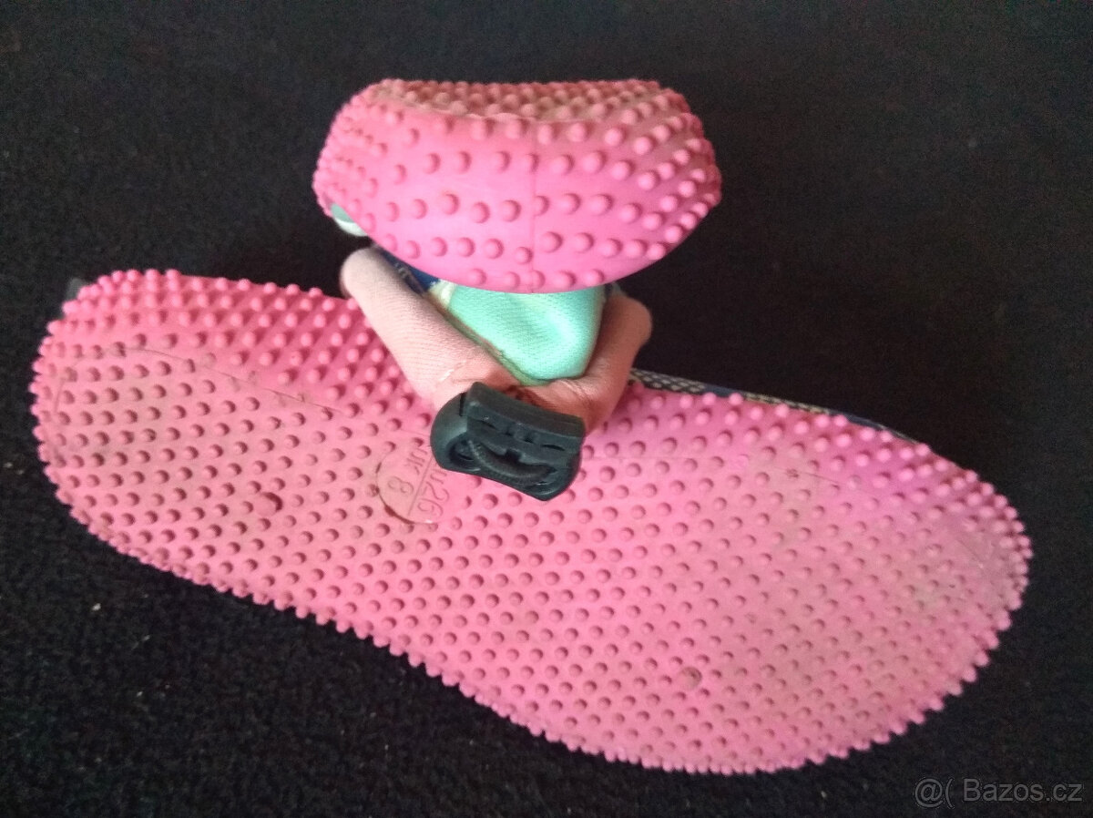 Dívčí plavecké boty k bazénu i k moři, vel.26 - 2