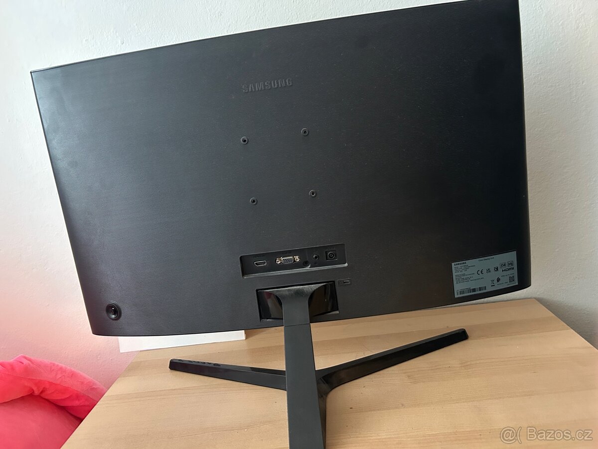 Samsung monitor - 2