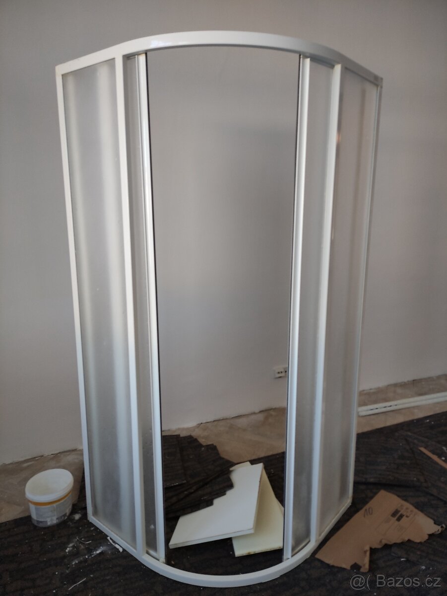 sprchová akrylátová vanička + zástěna - 2