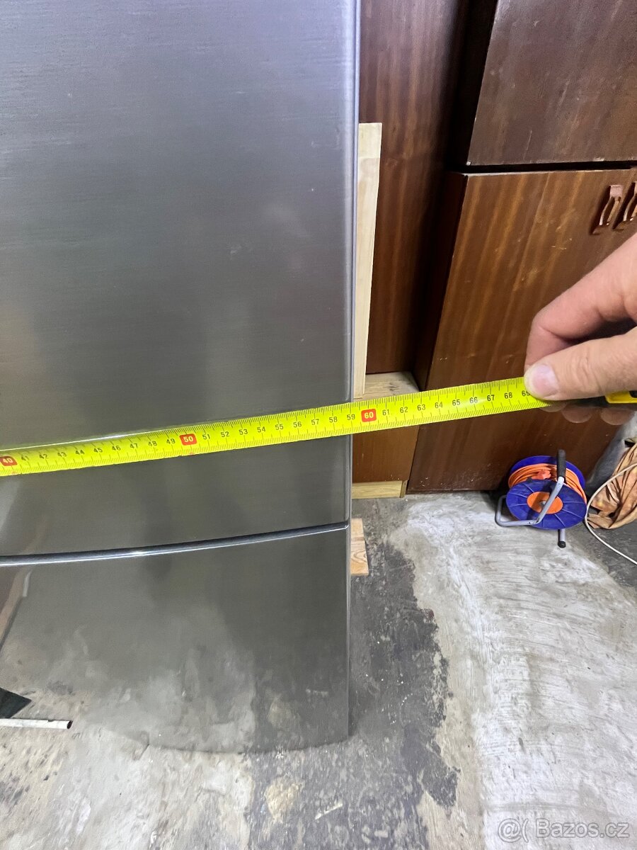 Prodej lednice s mrazákem Romo RCA378XA++ - 2