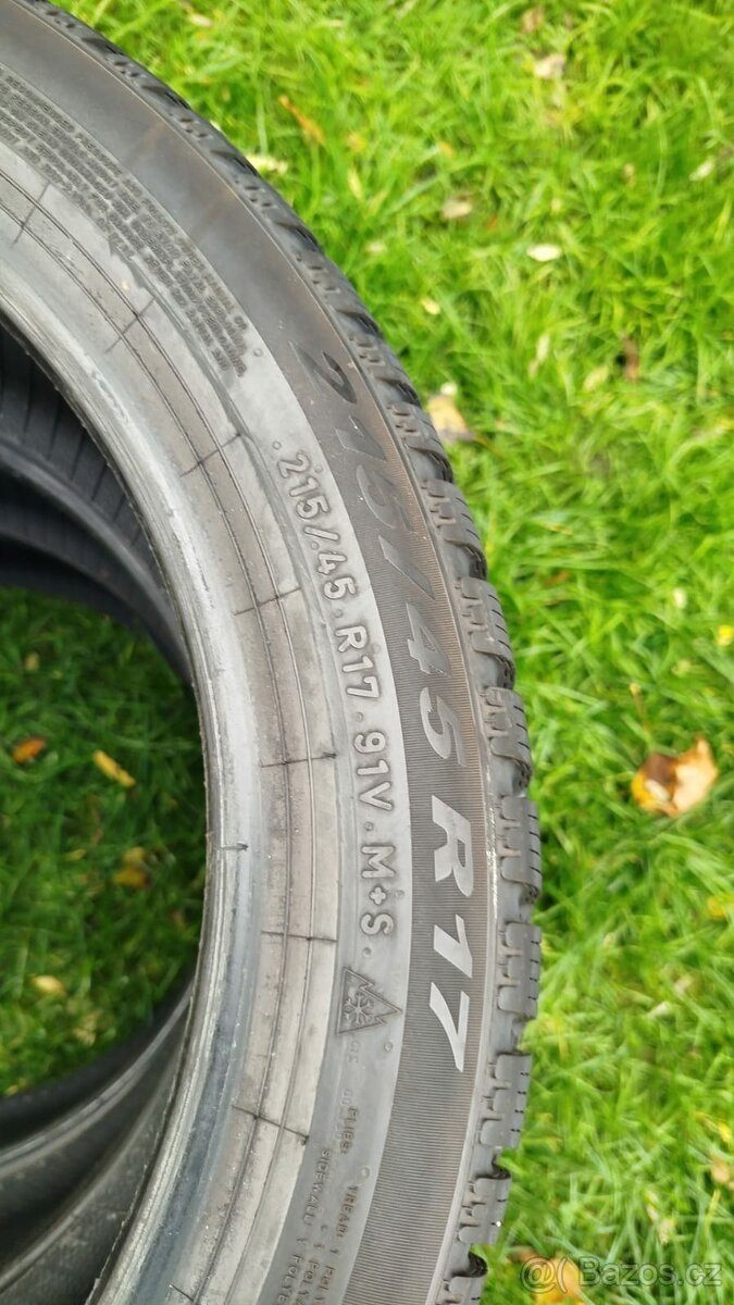 Zimní pneumatiky Pirelli 215/45/17 4ks - 2