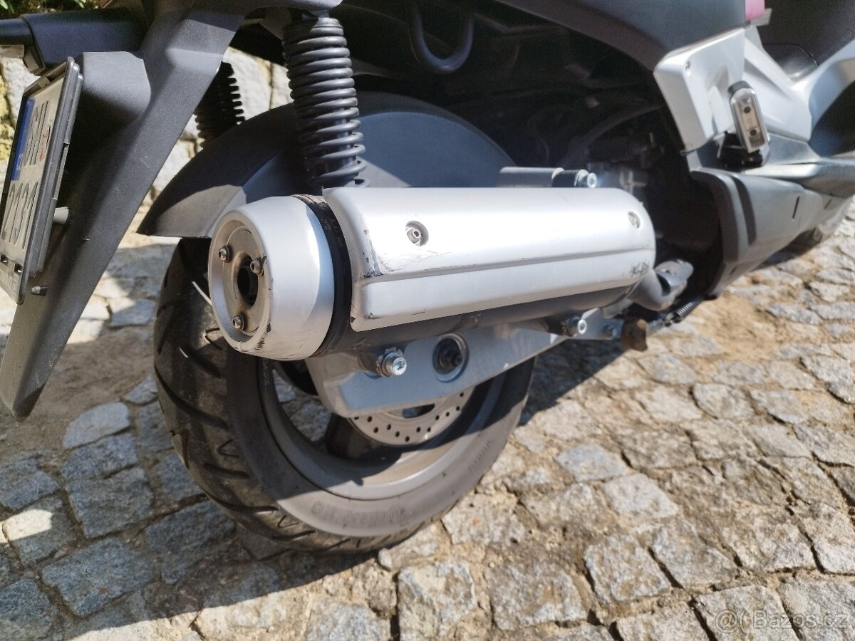 Yamaha Xmax 125cm - 2