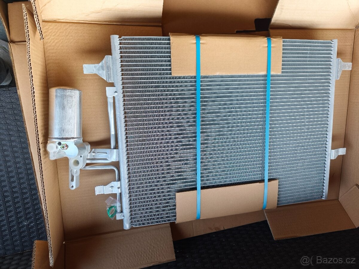 Volvo xc60 chladič klimatizace - 2