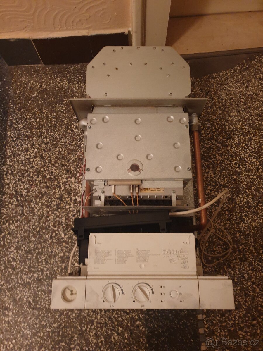 Plynovy kotel VIESSMANN VITOPEND 100 - 2