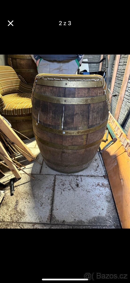 Křesla z dubových sudů - 2
