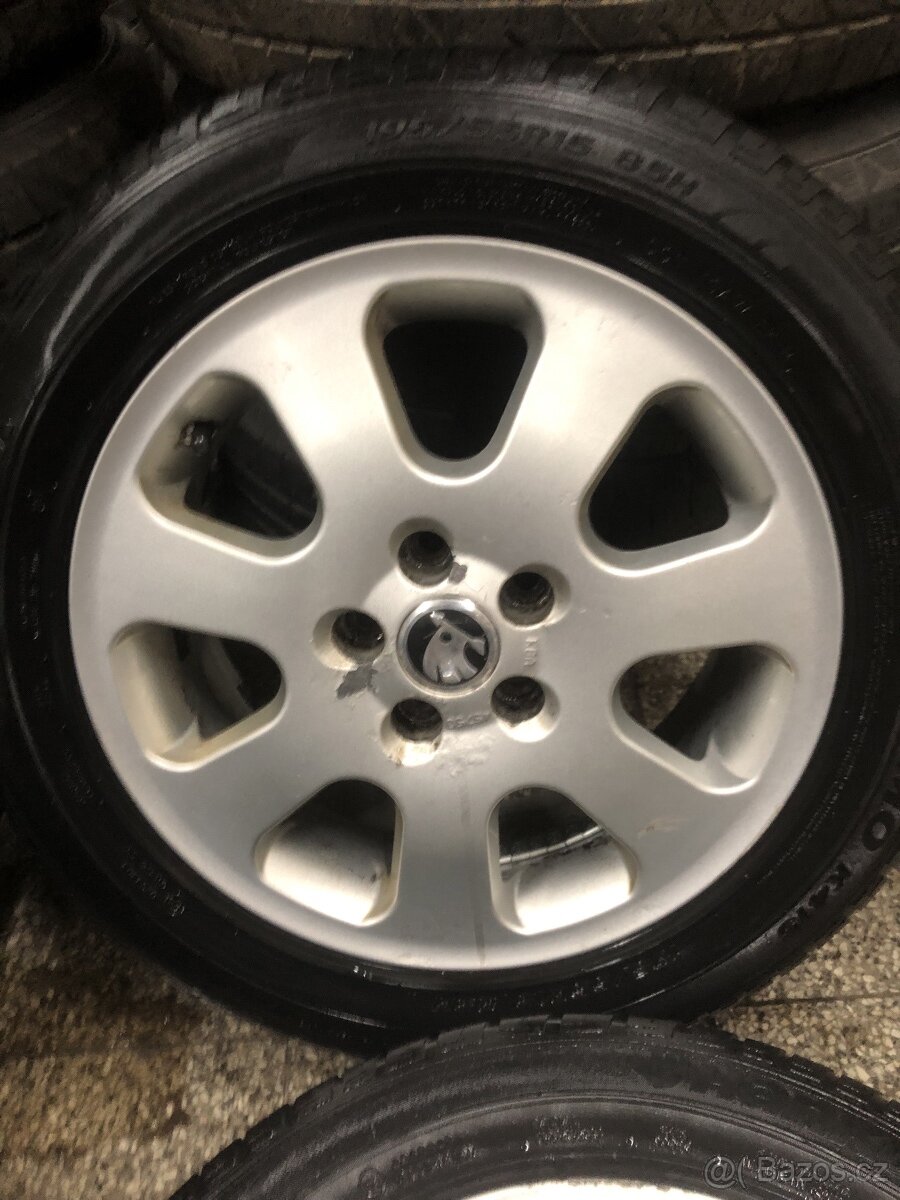 Alu kola r15” 5x100 Škoda č.13 - 2