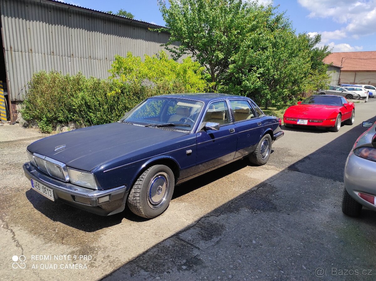 Jaguar Daimler xj 40 - 2