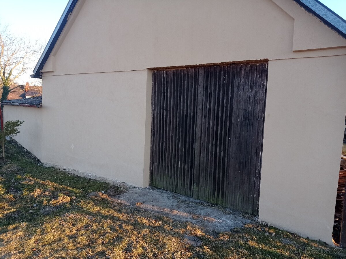 Dřevěná vrata - 2