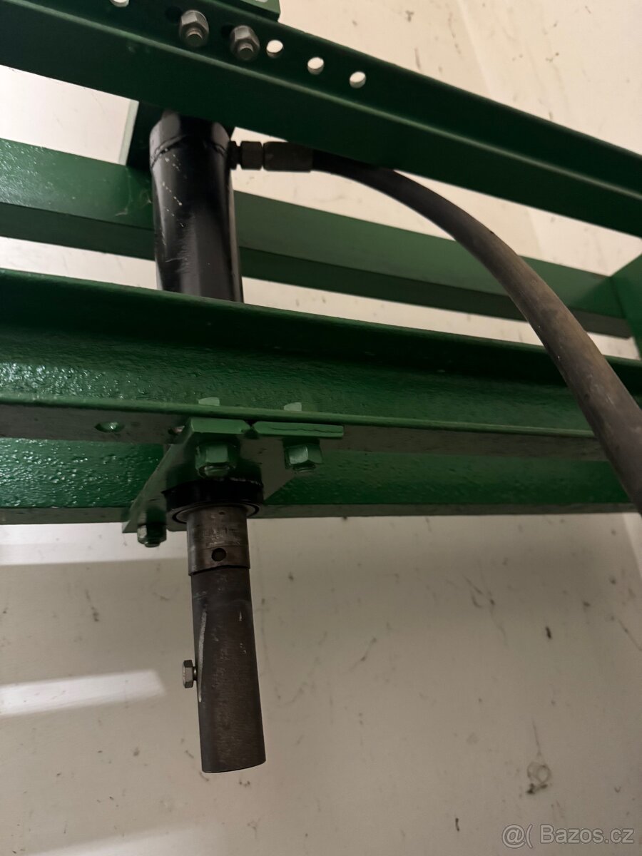 Ruční hydraulický lis - 2