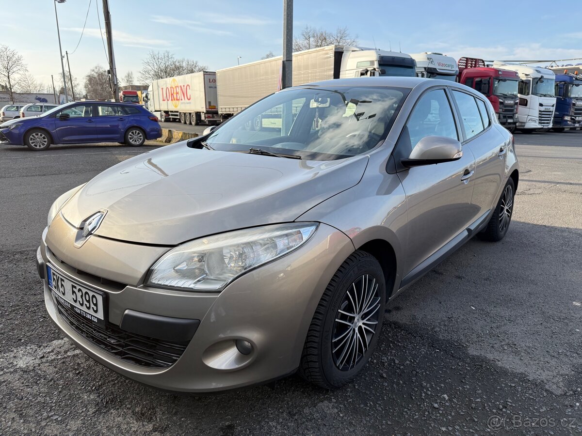 Renault megane 3, 1.6benzin - 2