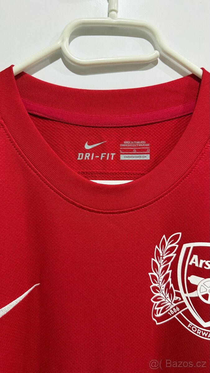 Arsenal dres, 2010 - 2