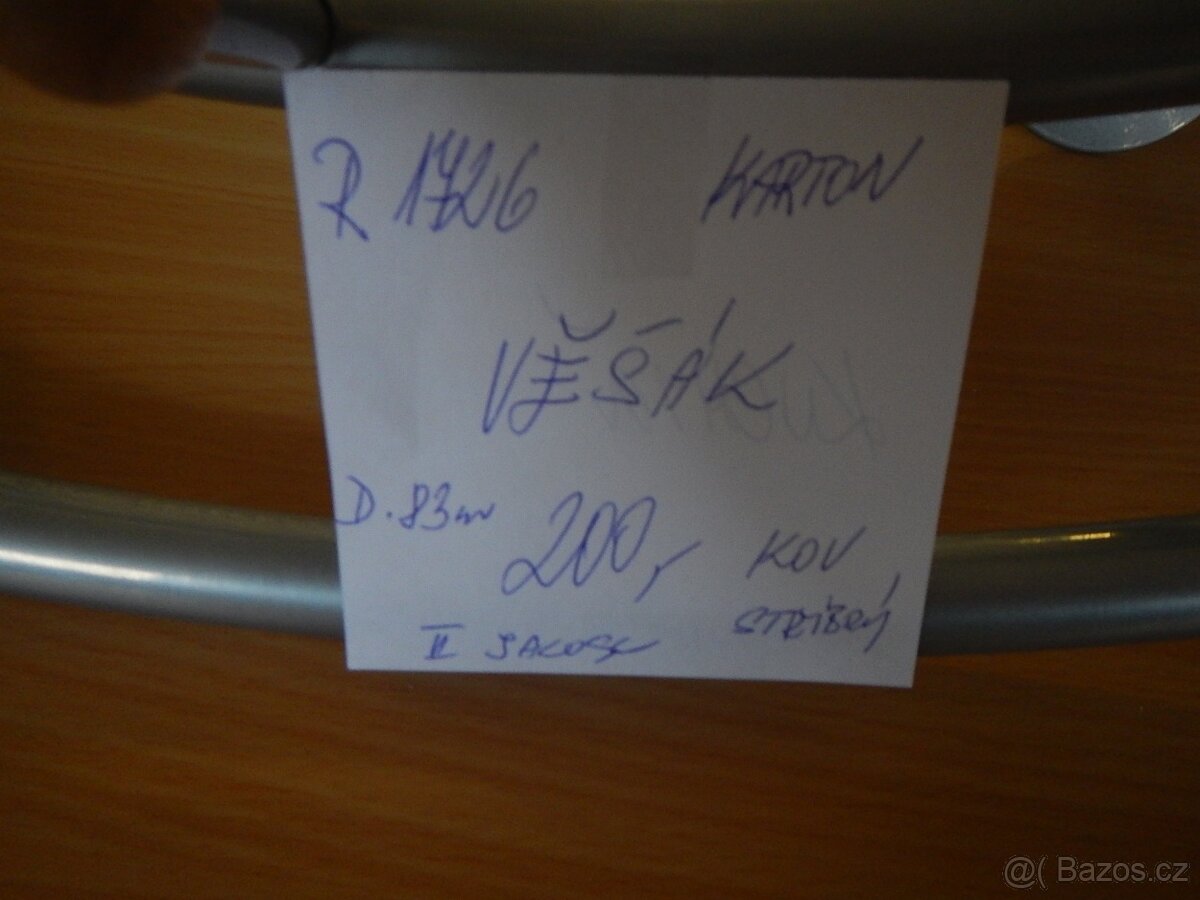 Věšák R1726 - 2