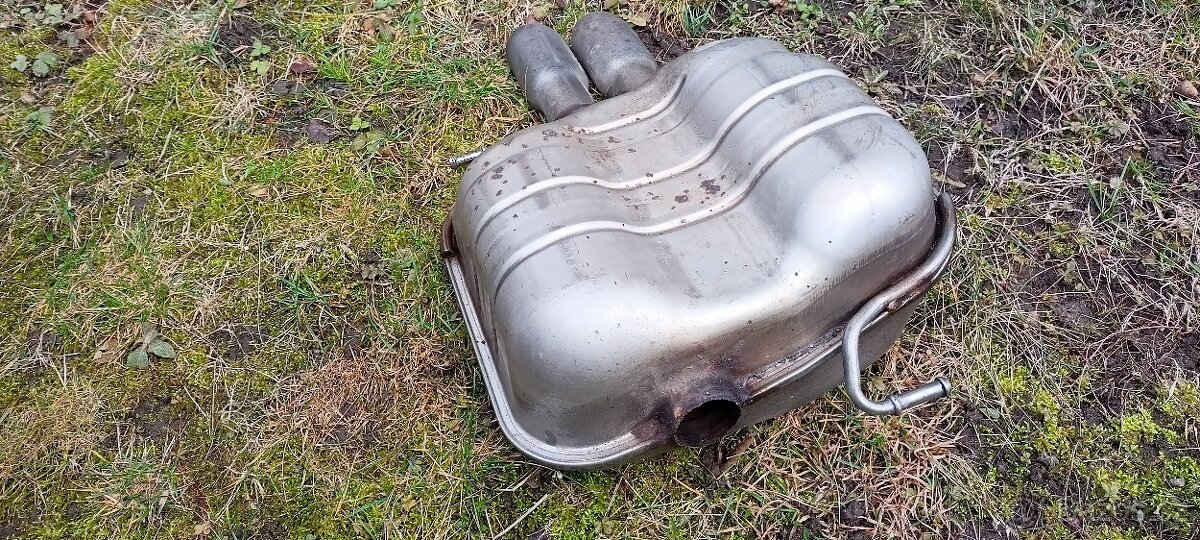Výfuk - 2