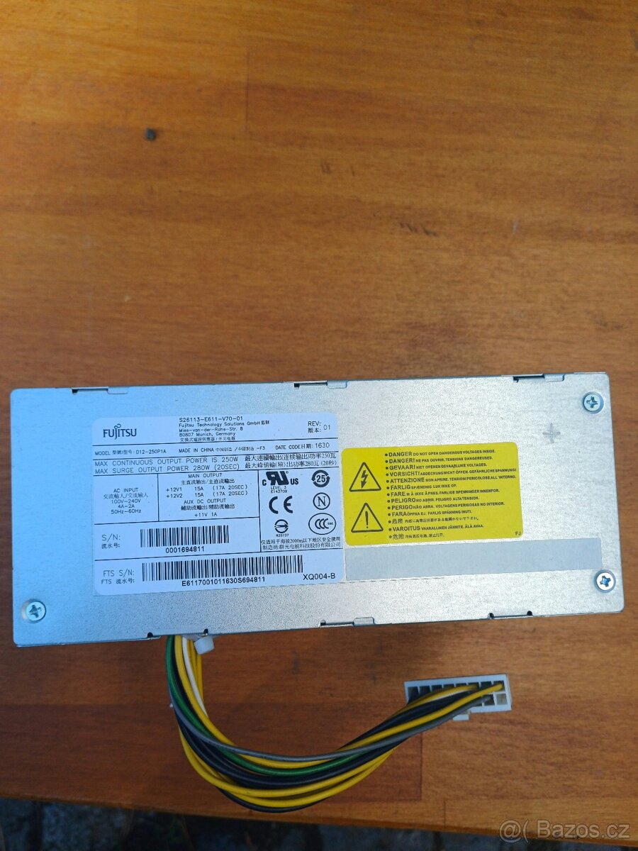 Zdroj Fujitsu - 2