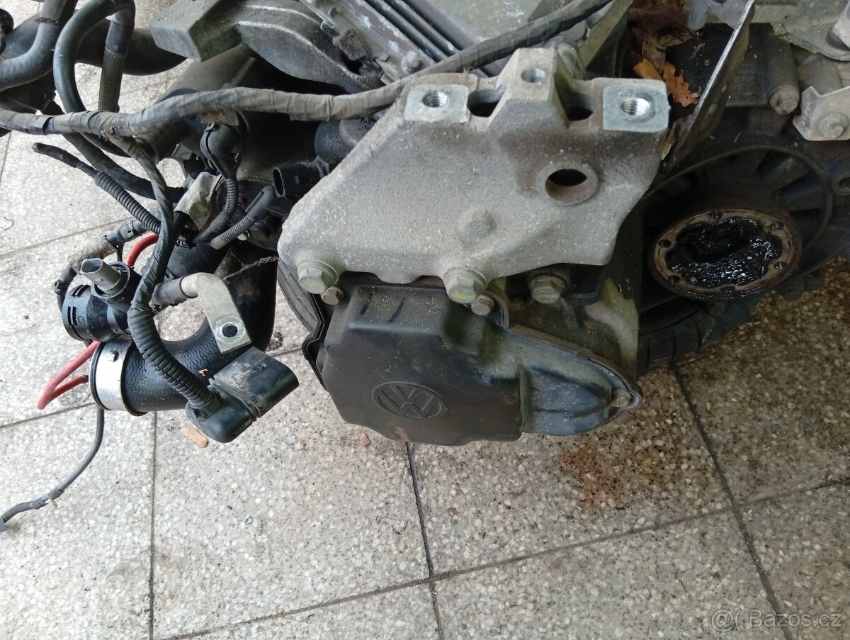 MOTOR ŠKODA OCTAVIA - 2
