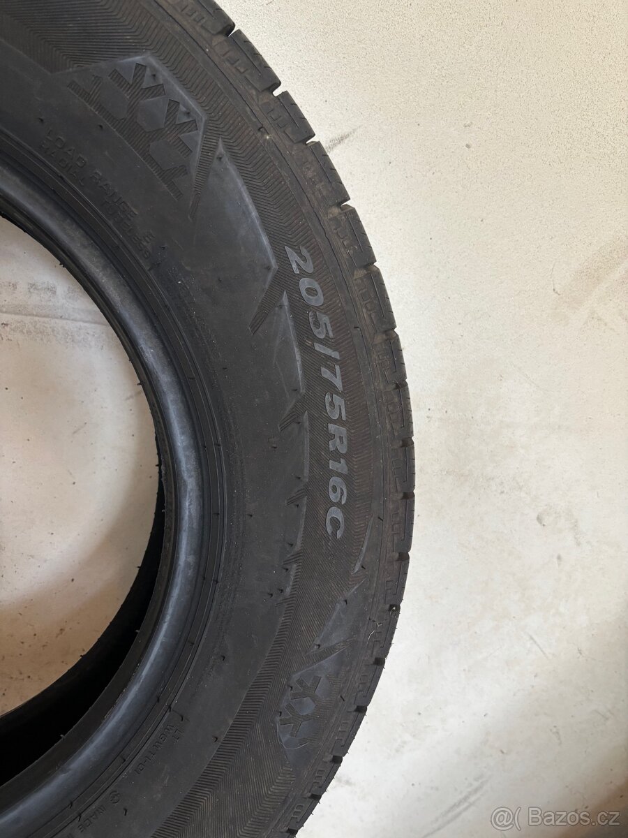 Nexen Winguard WT1 205/75 R16C - 2