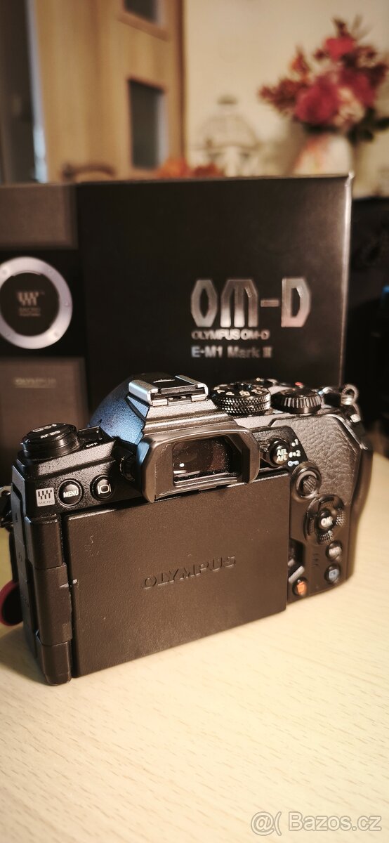 Olympus EM 1 mark III - 2