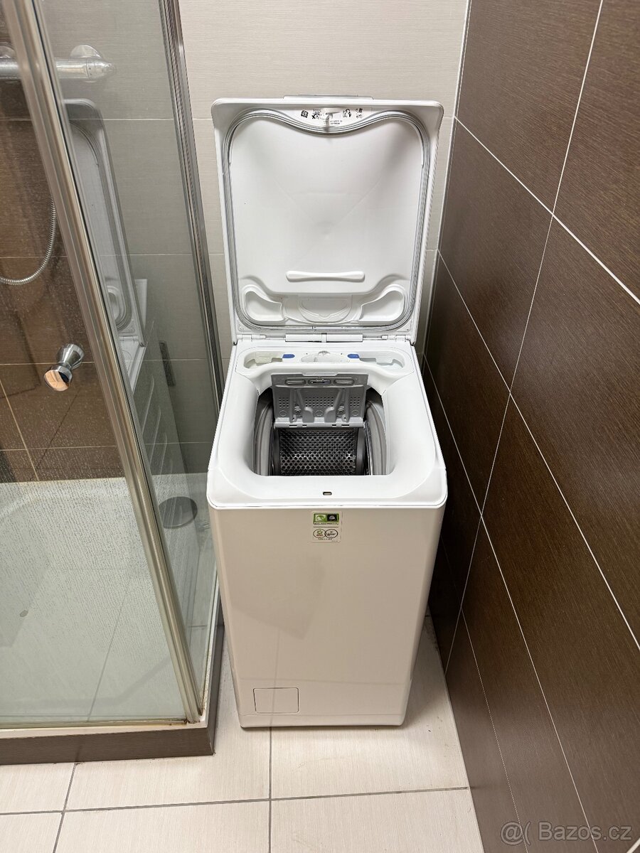 Pračka Electrolux PerfectCare 700 - 2