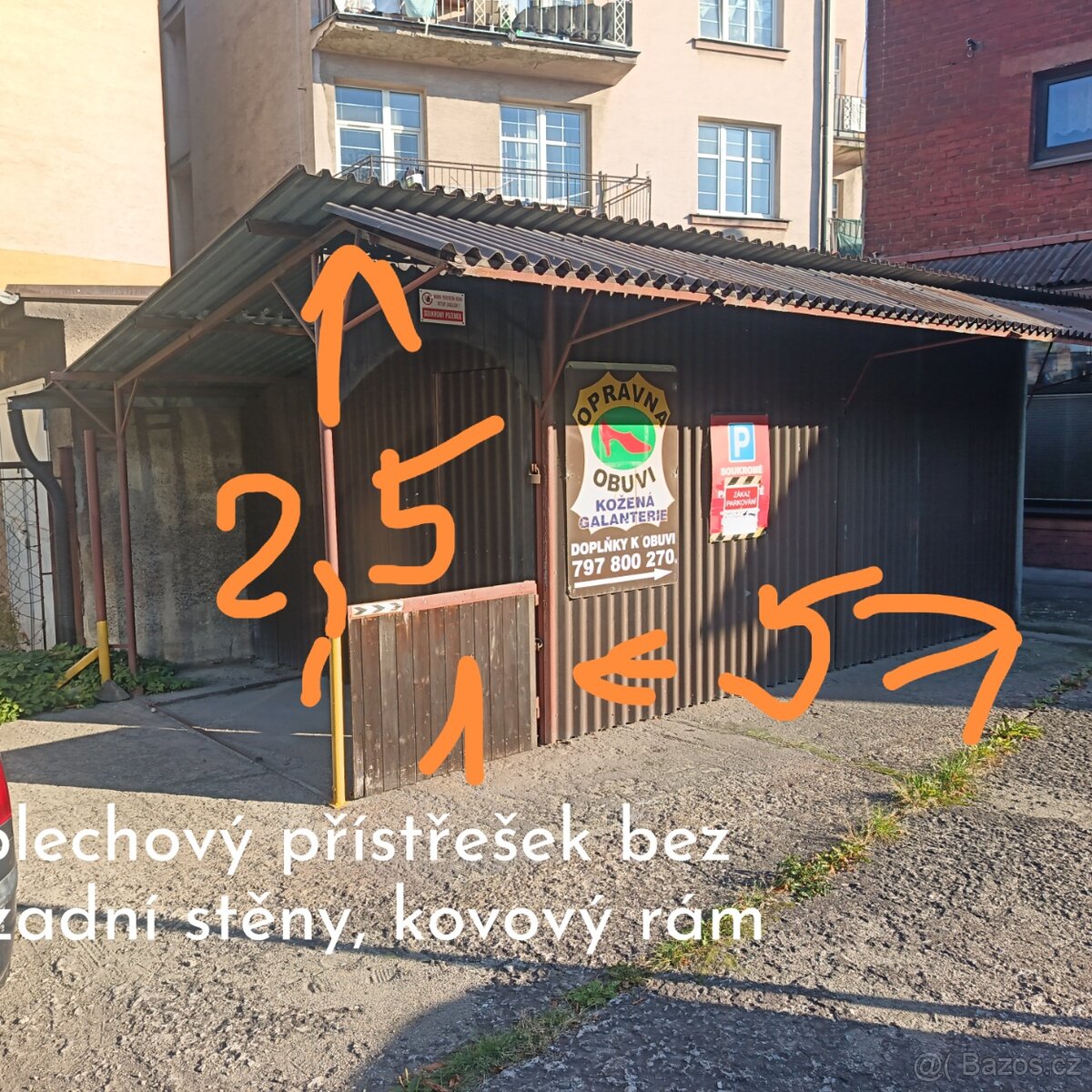 Plechový přístřešek - 2