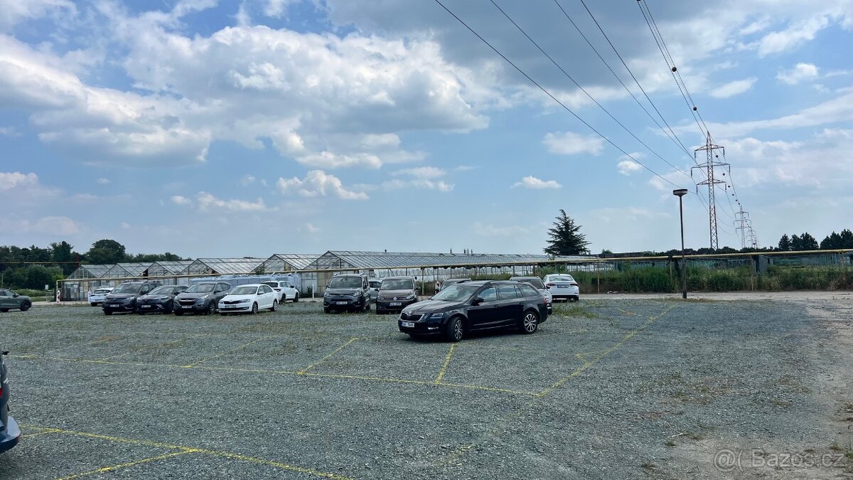 Pronájem parkovacího stání Kaštanová - 2