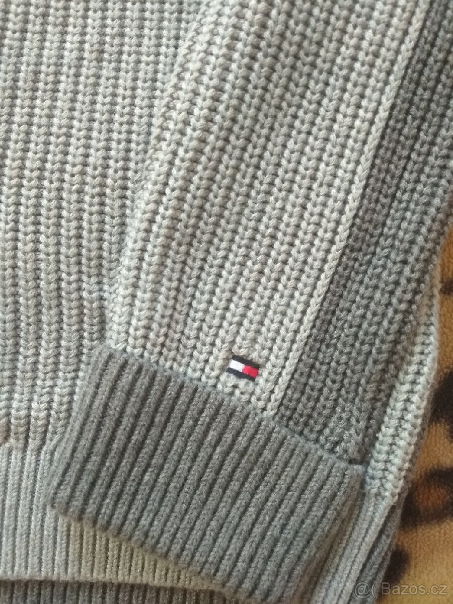 Svetr zn. Tommy Hilfiger - 2