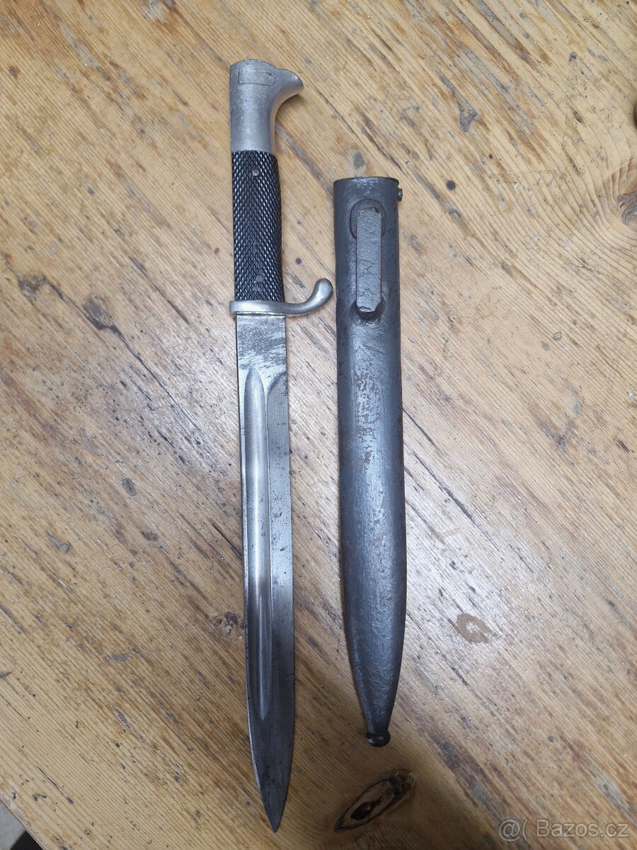 Německý vycházkový bodák - 2