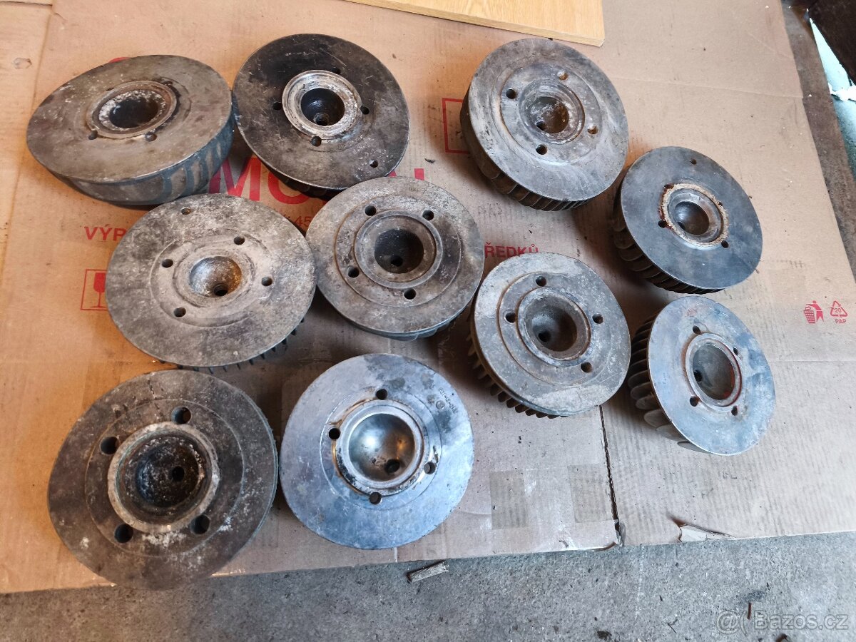 Hlava válce Jawa,ČZ - 2