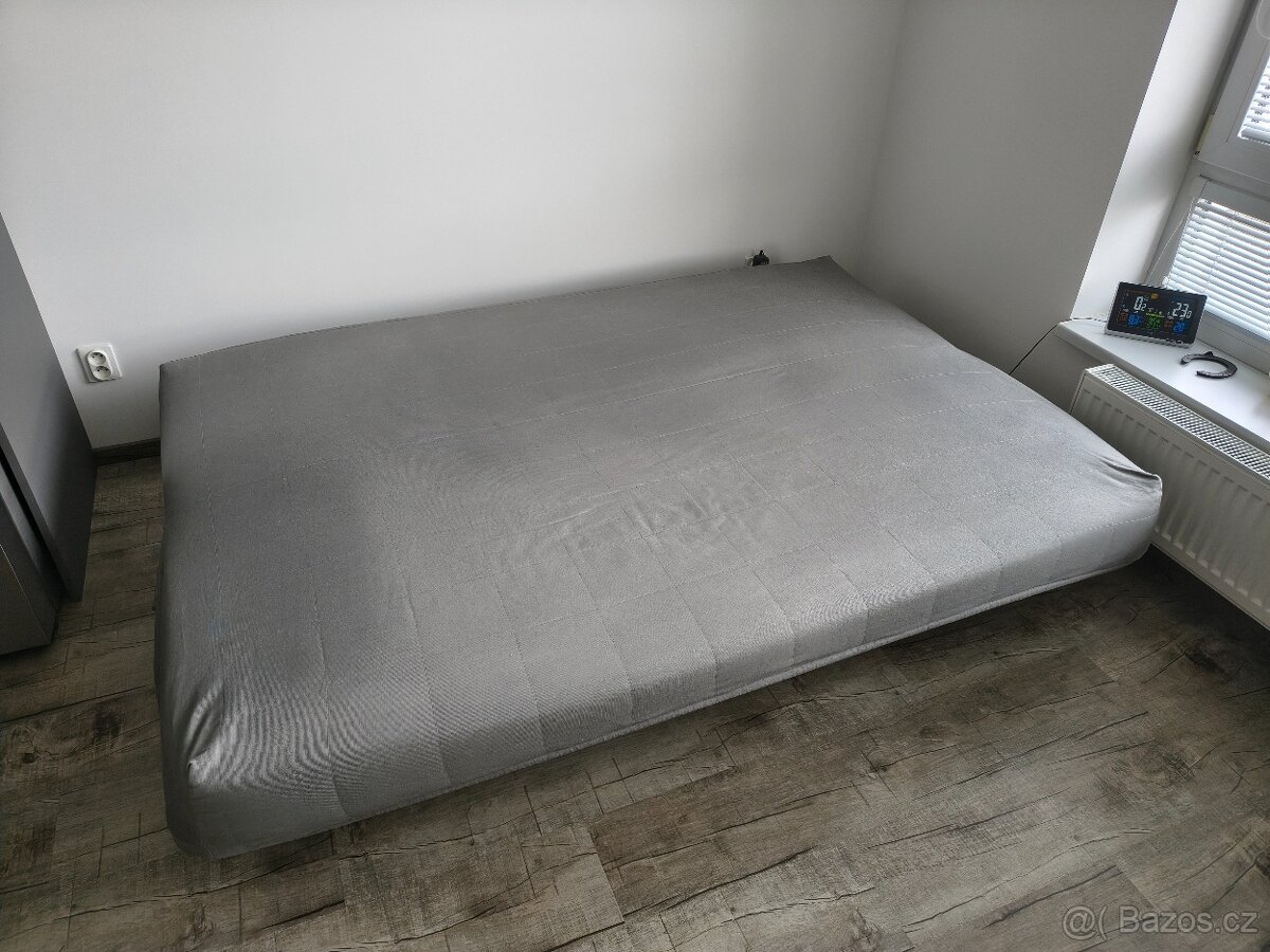 Rozkládací gauč + 2 křesla - 2