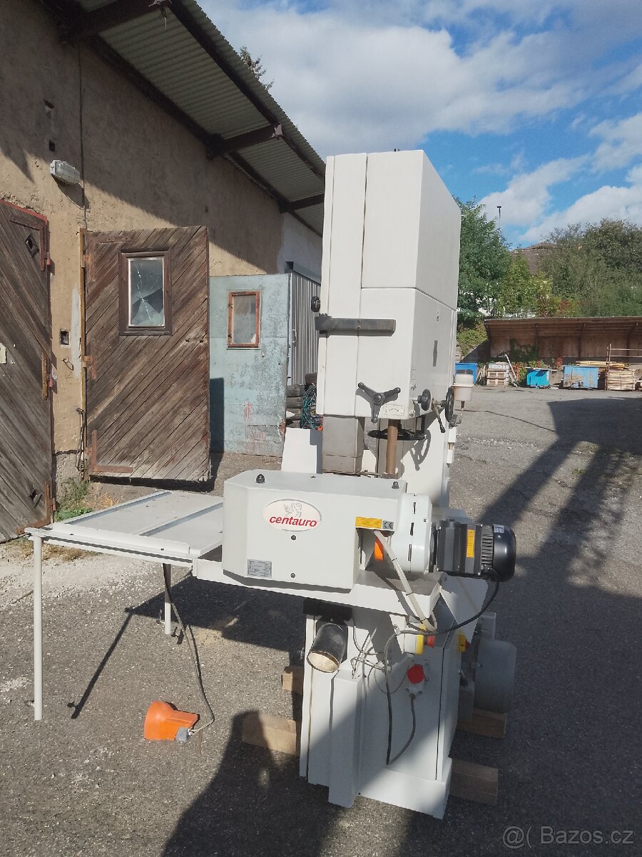 Pásová pila CENTAURO R800 s podavačem RVP200 - 2