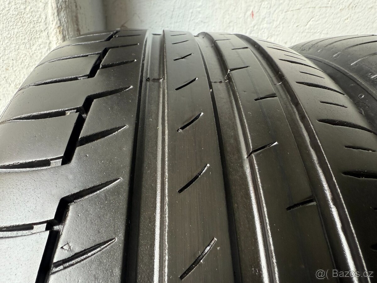 Pár letních pneu Continental PremiumContact 6 205/50 R17 XL - 2