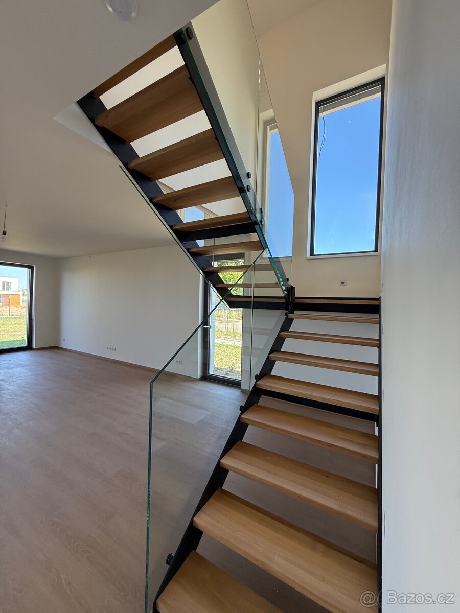 Kovové schodiště, kovové, ocelové schody - Praha - 2