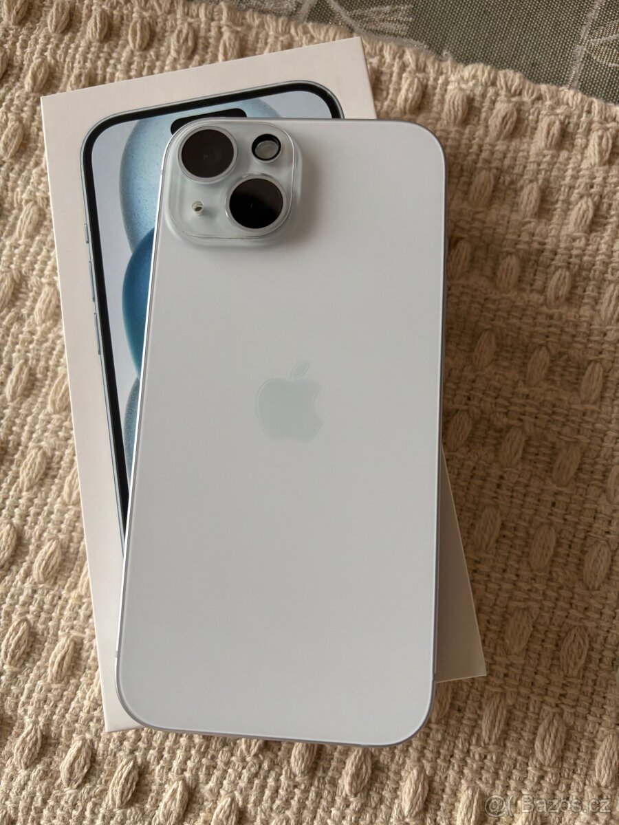 iPhone 15, 256GB, TOP stav - 2
