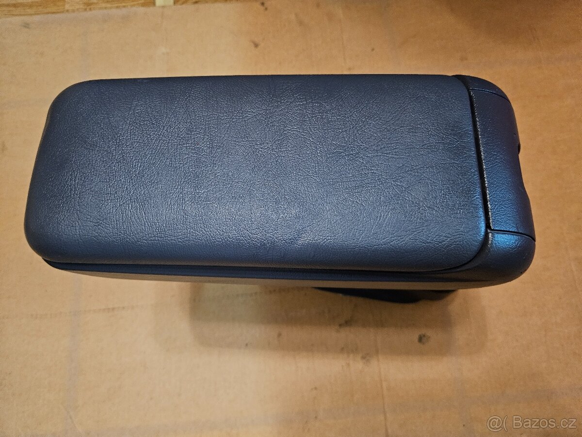 Mercedes A W168 Loketní opěrka - 2