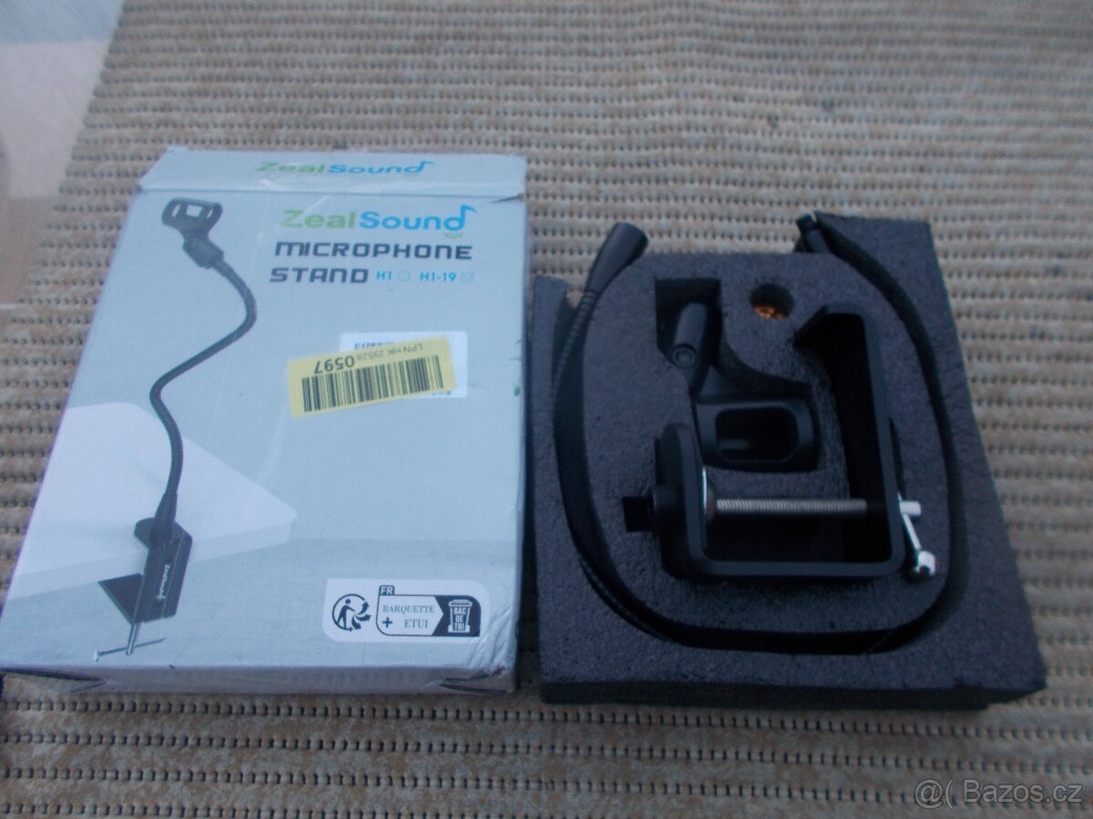 držák na mikrofon - 2