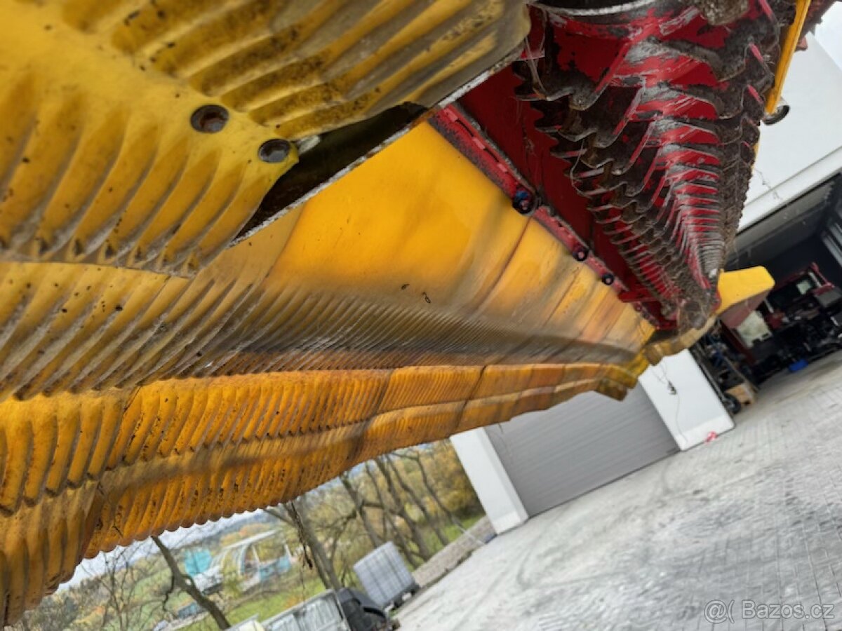 Rolba, Ratrak - PistenBully multiflex fréza - 2