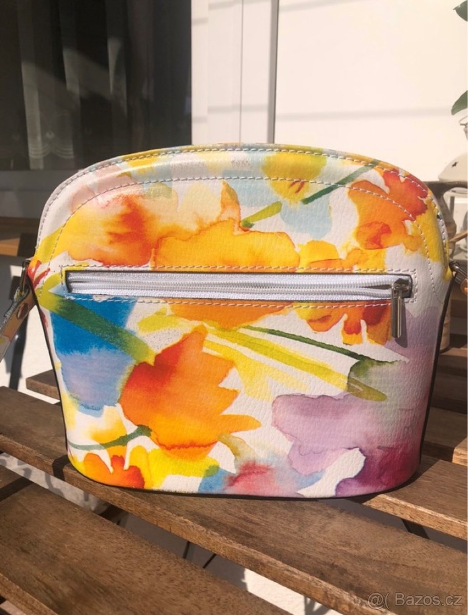 Kožená crossbody kabelka - 2