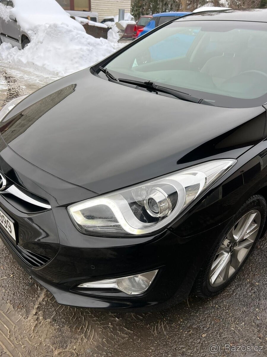 Prodám Hyundai i40 1,7CRDI - 2