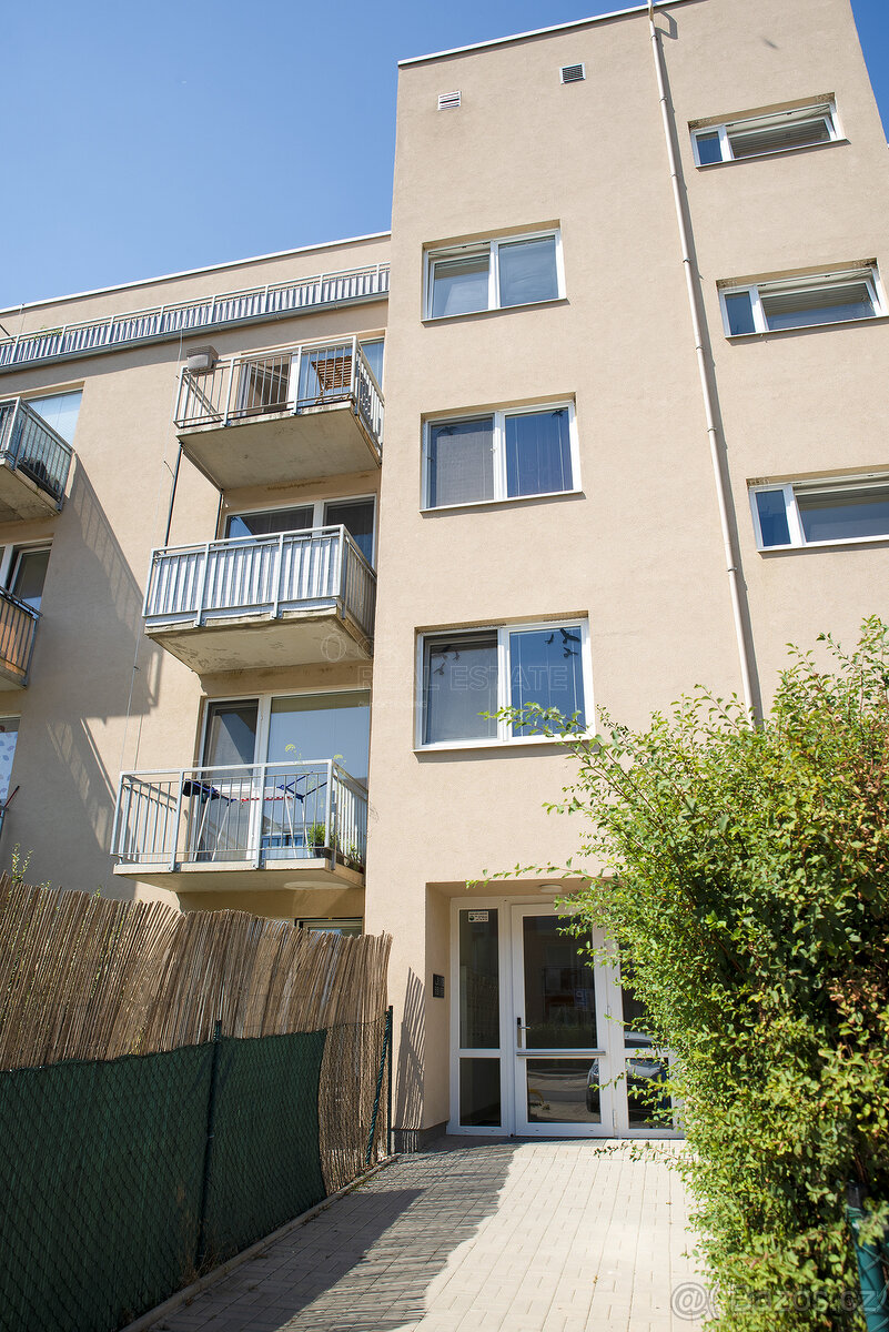 Pronájem bytu 2+kk, 47 m2, Hostivice - 2