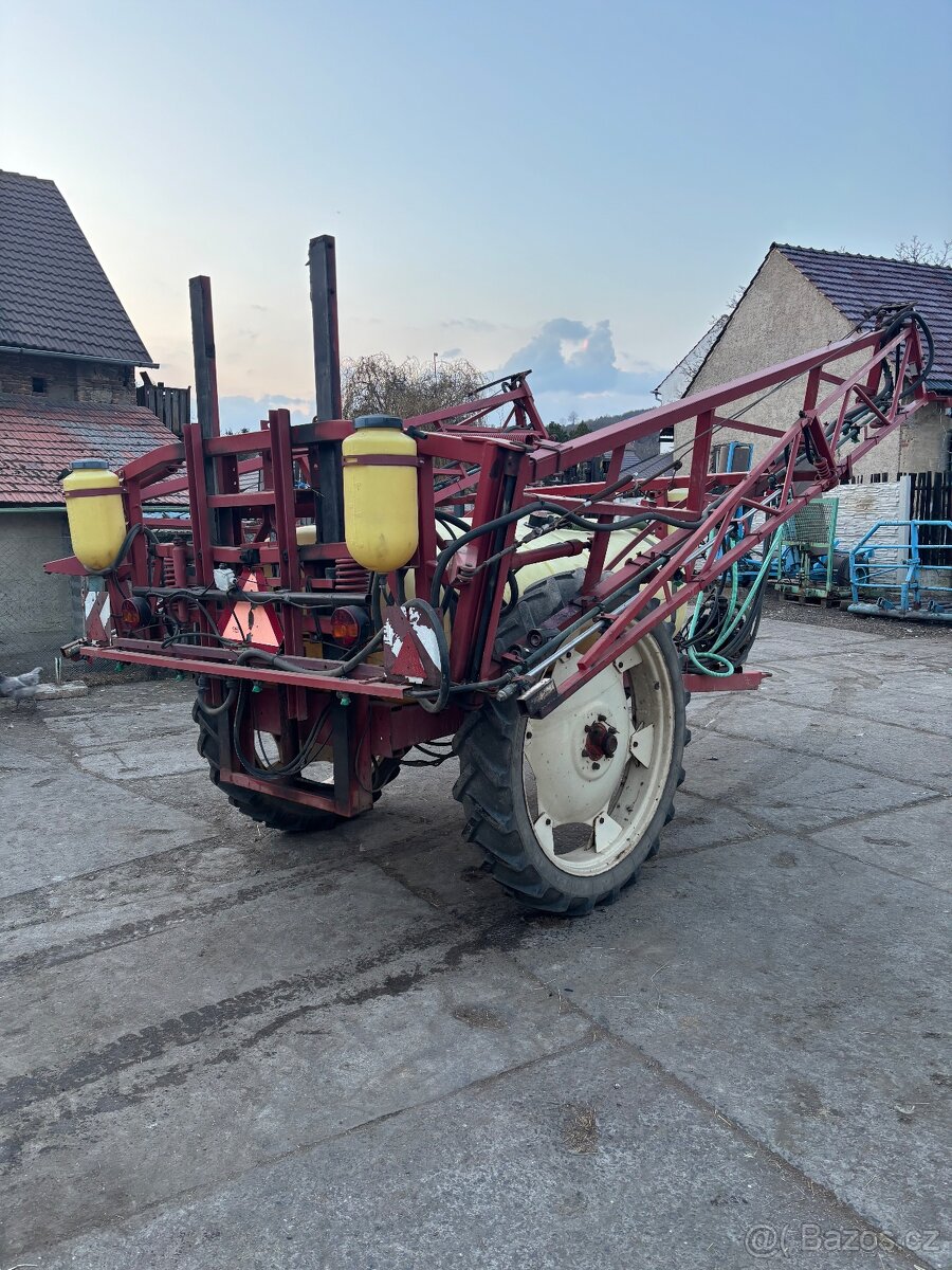 Postřikovač hardi - 2