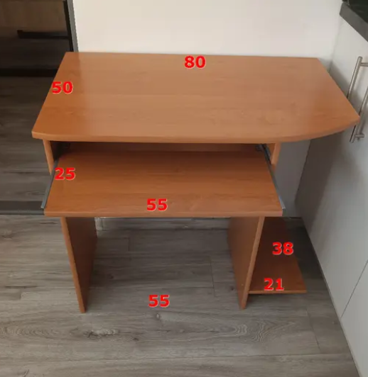 Počítačový / psací stůl - 2