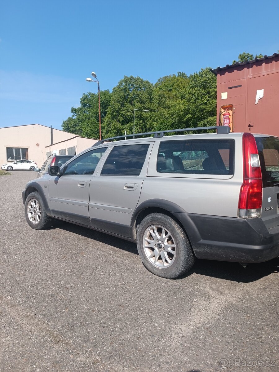 Volvo XC70 2.4T ND - 2