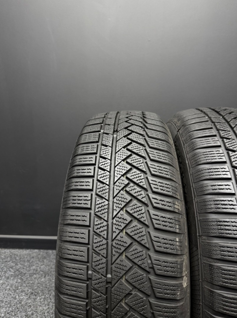 Sada pneu Continental 215/65/17 99H - 2