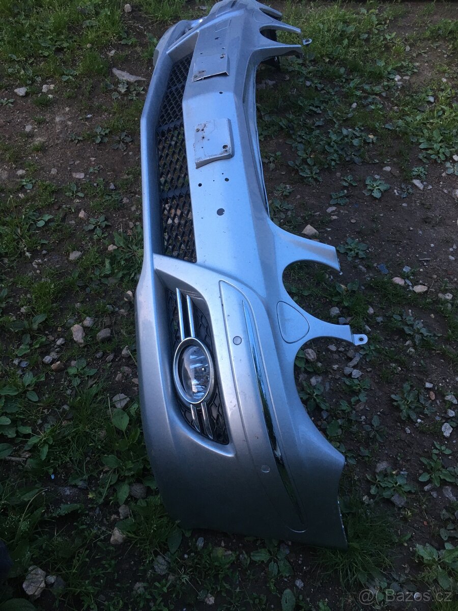 MB w211 přední nárazník - 2