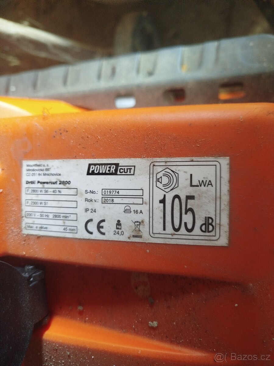 Drtič větví power cut 2800 - 2